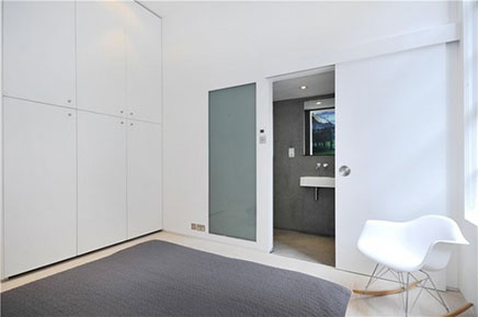 Schlafzimmer alten Lagerhaus-Wohnung in London (5)