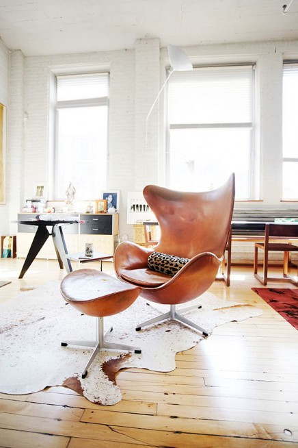 egg-chair