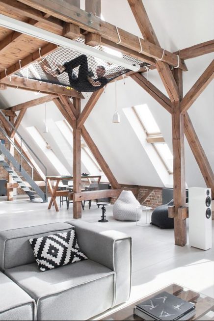 netze-als-treppengelander-trennwand-oder-ganze-wand-7