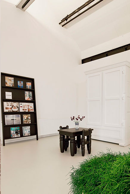 Oblique Moooi