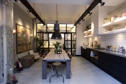 stoere-garage-loft-ontwerper-james-van-der-velden-14