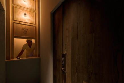 the-book-and-bed-hostel-tokyo-6