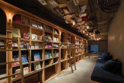 the-book-and-bed-hostel-tokyo-7