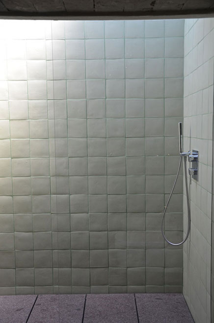 Warme rustikale Badezimmer
