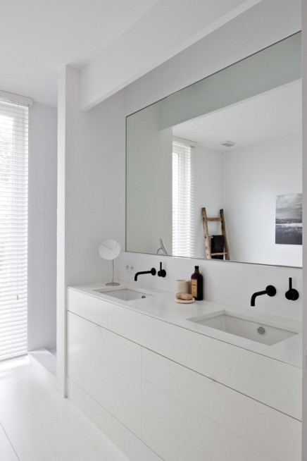 Weiß rustikalen badezimmer